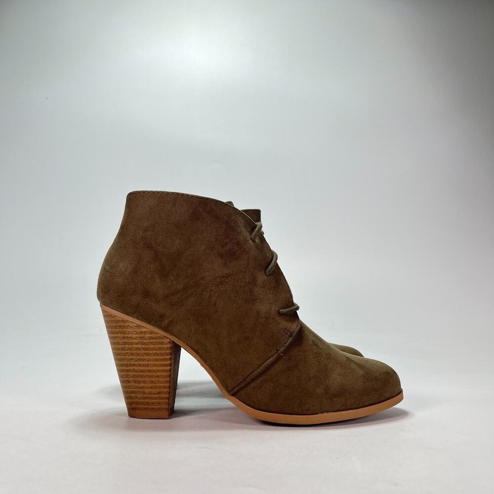 Charlotte Russe Olive Brown Suede Block Heel Lace Up Ankle Bootie Women's Size 8
